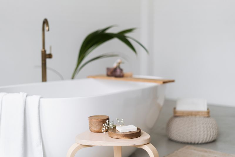 Best Bathtub Refinishing Contractors in Greenville, OH